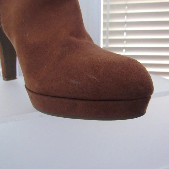 UNLISTED by Kenneth Cole Film Star Tassel Heel Ankle Booties Shoes Size 9 Wide - Picture 12 of 14